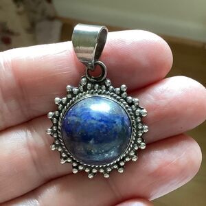𝅺sterling SILVER 925 LAPIS ROUND PENDANT​